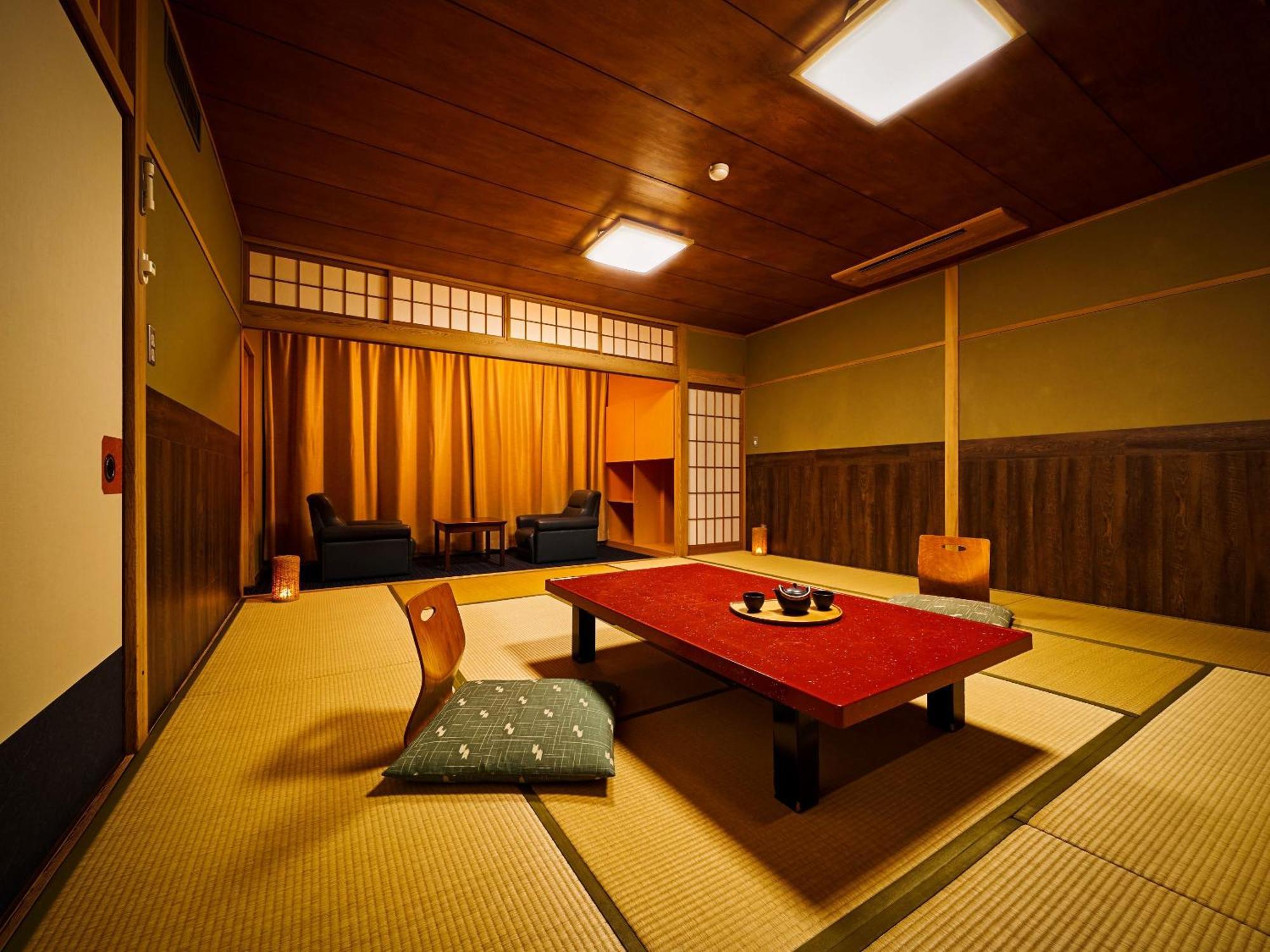 Ooedo Onsen Monogatari Dogo Hotel Matsuyama  Ngoại thất bức ảnh